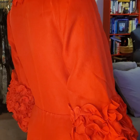 Vintage Red Ruffle 50s Style Robe - Picture 3 of 13